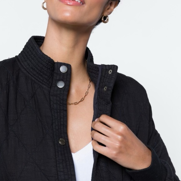 Blank NYC quilted jacket - Stitch Fix - Picture 4 of 8